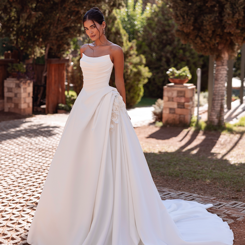 Nos robes romantiques  COSMO  8289M
