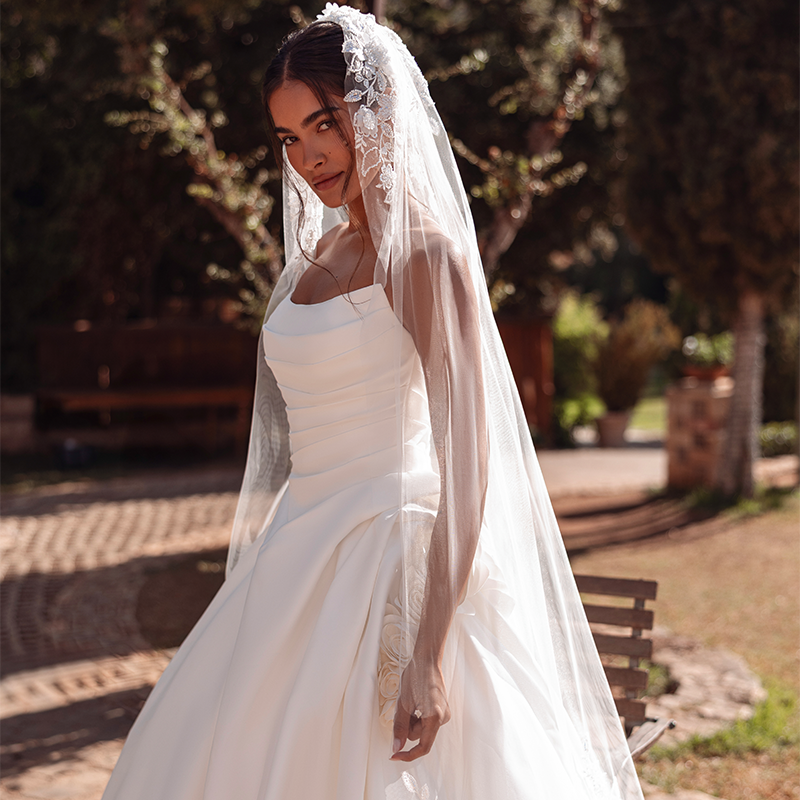 Nos robes romantiques  COSMO  8289M