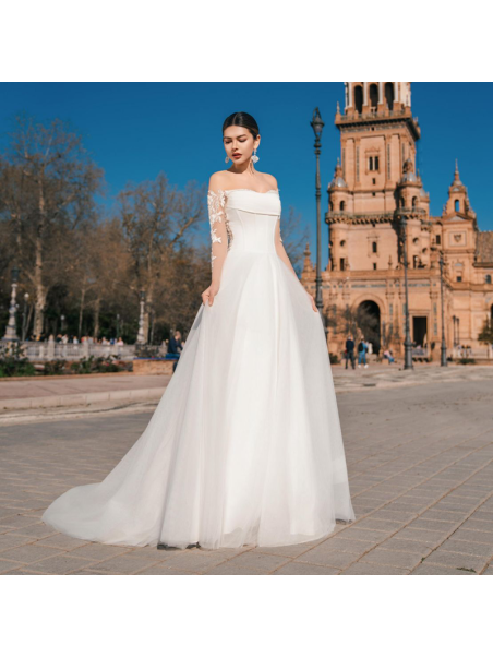 Nos robes romantiques    Antonia 724