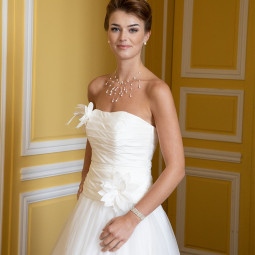 Outlet  point mariage  Mademoiselle Lena