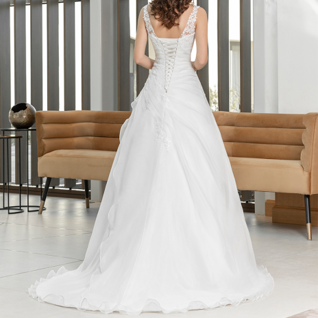Nos robes de mariée  LOV ELY  Carolles