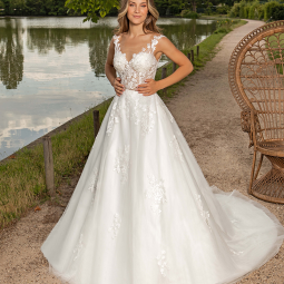 Nos robes de mariée    22PN18