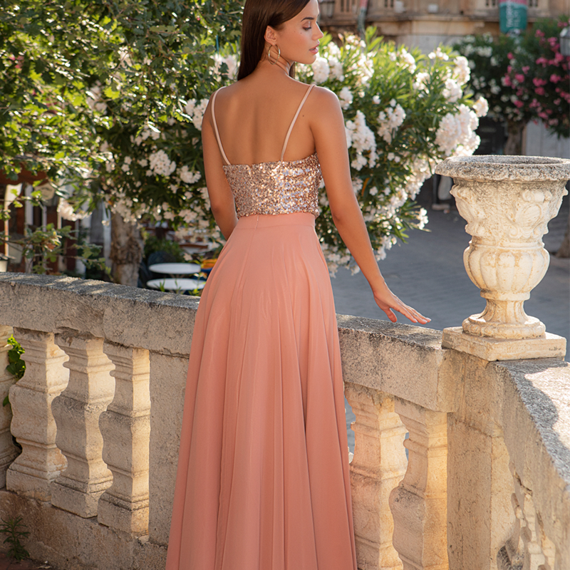 Femme  CREATIF  EN348