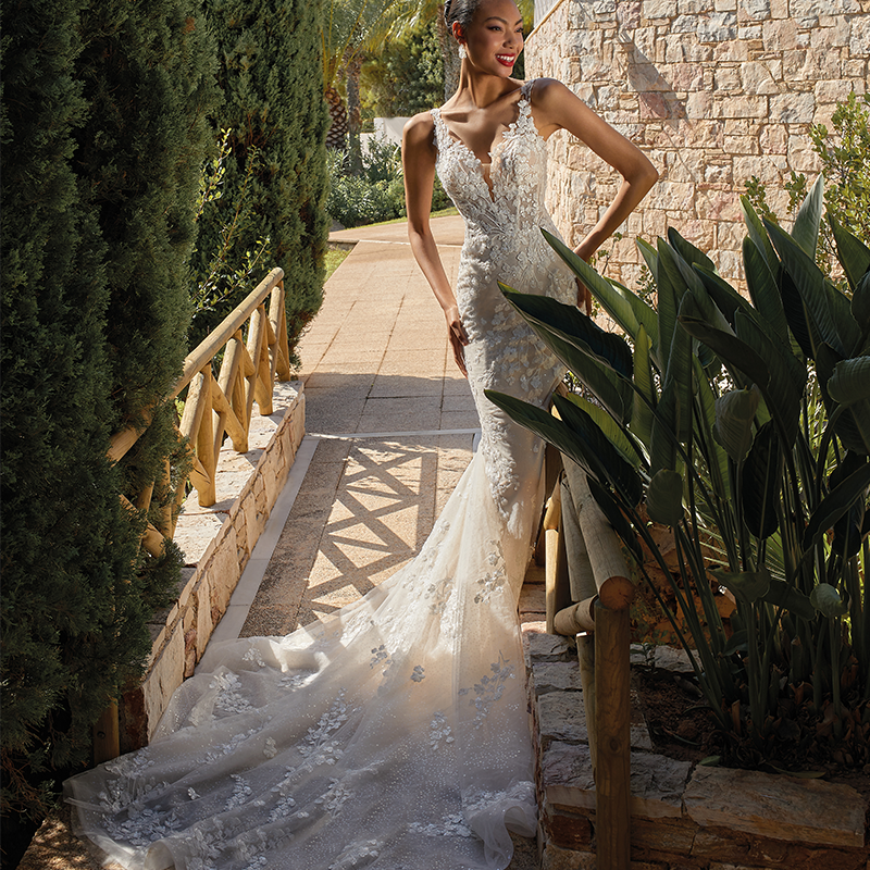 Nos robes de mariée  DEMETRIOS  Bruz 2001-58
