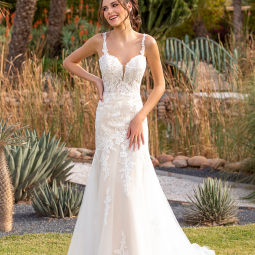 Nos robes de mariée  MISS KELLY  Orbiquet 241-03