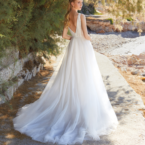 Nos robes de mariée  DEMETRIOS  Fleurigne DR372