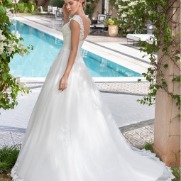Nos robes de mariée  LOV ELY  Moulines 244-06
