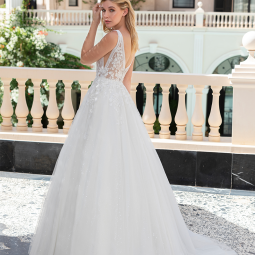 Nos robes de mariée  LOV ELY  Thereval 244-21