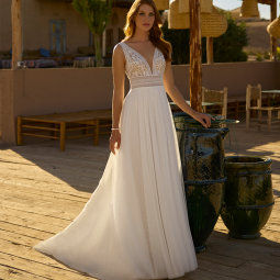 Nos robes de mariée  HERVE PARIS  Caitlynn