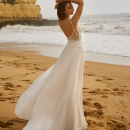 Nos robes de mariée  HERVE PARIS  Chriss