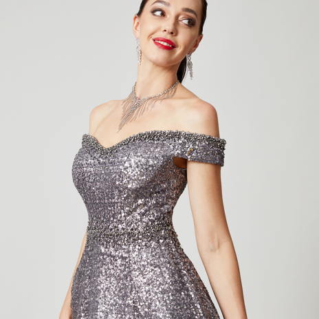 Femme    67 robe de sequins