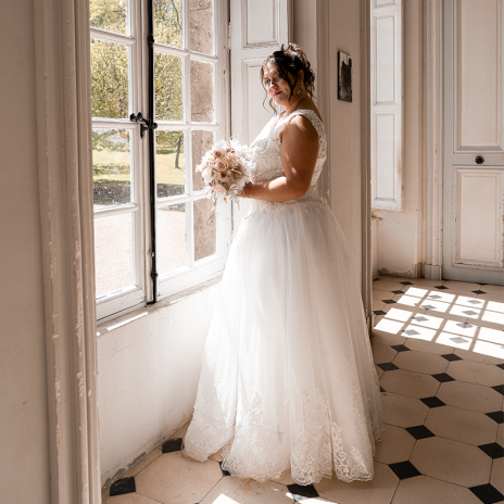 Nos robes romantiques    Leila