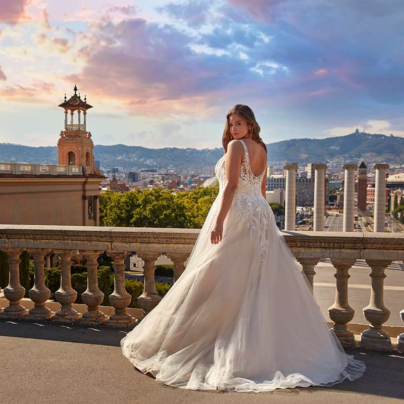 Nos robes de mariée    *30147W (Bella)