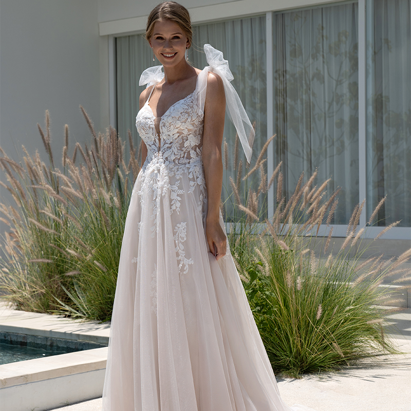 Nos robes de mariée    *20363 (Amélie)