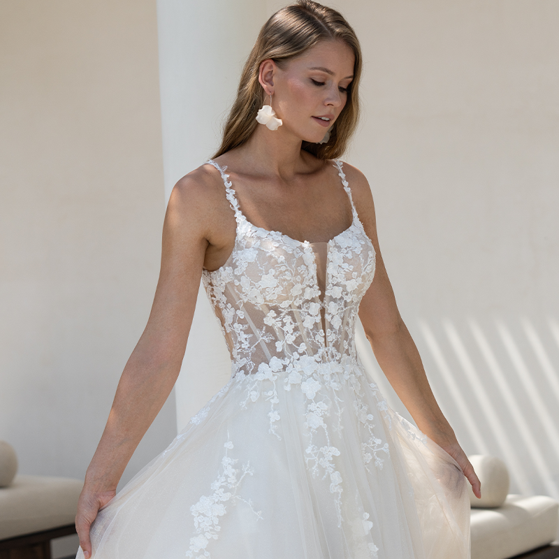 Nos robes de mariée    *20370 (Amélie)