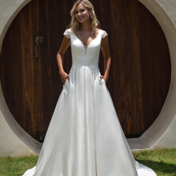 Nos robes de mariée    40094 (sayes)