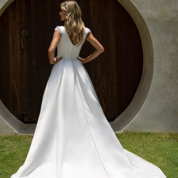 Nos robes de mariée    40094 (sayes)