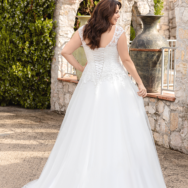 Nos robes de mariée  Curvy  Ifs 258-10