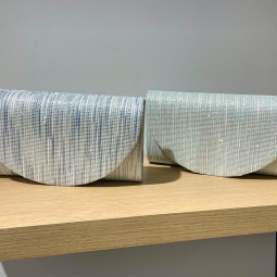 Complétez votre tenue...  KL  Pochette 3425