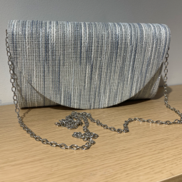 Complétez votre tenue...    Pochette 3425