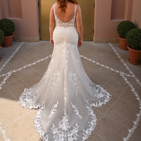 Nos robes romantiques  Curvy  Kim 26CUR04