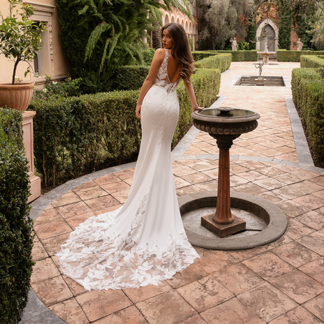 Nos robes romantiques  DIVINA  Brionne 26DS12
