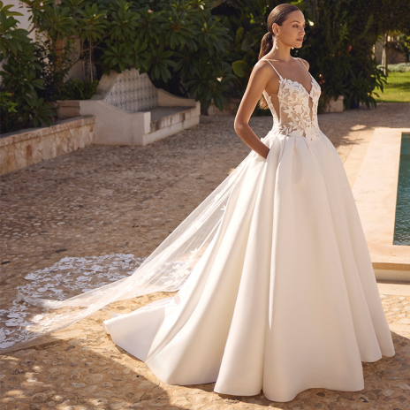 Nos robes romantiques  MODECA  Gyda