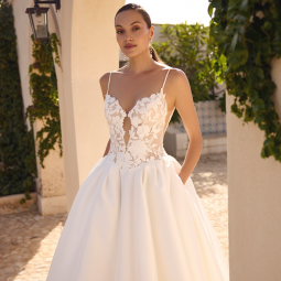 Nos robes romantiques  MODECA  GYDA