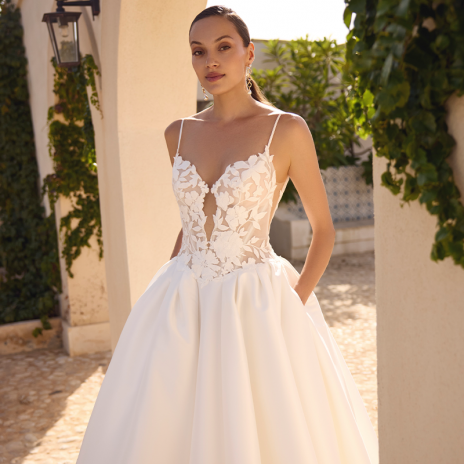 Nos robes romantiques  MODECA  Gyda