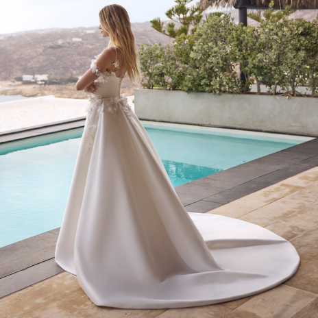 Nos robes romantiques  MODECA  IVET