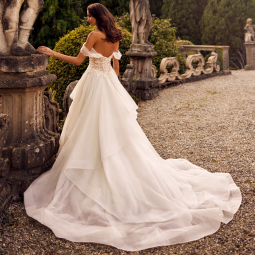 Nos robes romantiques    Gloria