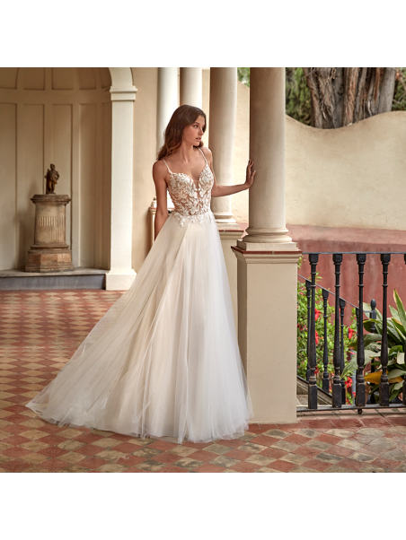 Nos robes fluides    45007U (Sayes)