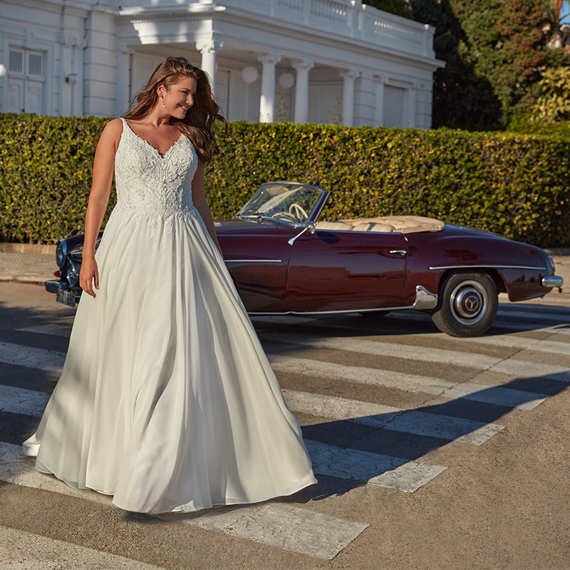 Nos robes de mariée    35007 (Bella)