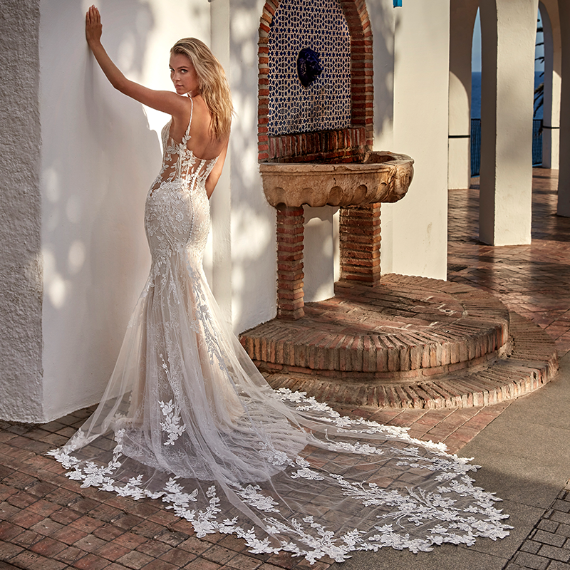 Nos robes de mariée    15012 ( Amélie Deluxe )