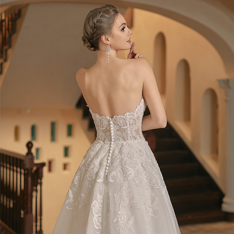 Nos robes romantiques    Bouguenais Nos robes romantiques    Bouguenais