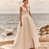 Nos robes romantiques    Sautron Nos robes romantiques    Sautron