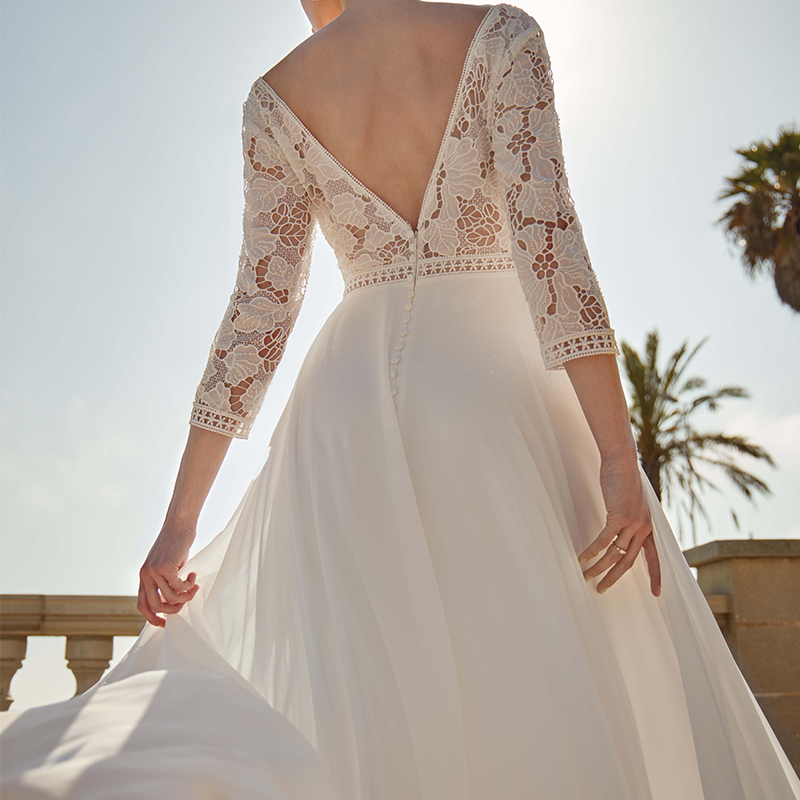 Nos robes de mariée  CREATIF  RO698M