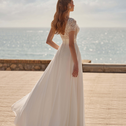 Femme  CREATIF  RO692H