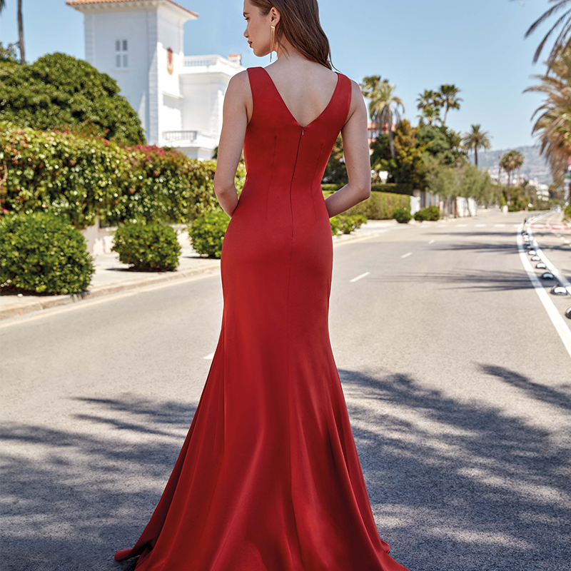 Femme  CREATIF  ro690