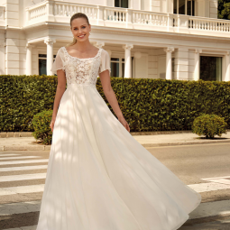 Nos robes romantiques  CREATIF  RO693H