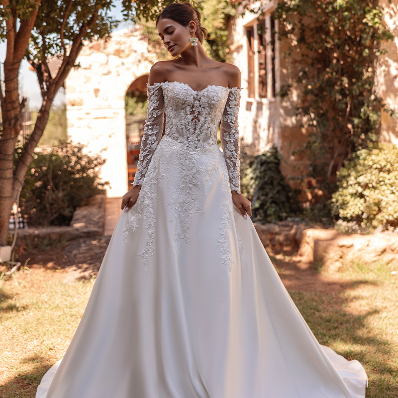 Nos robes romantiques  COSMO  Andé 8306