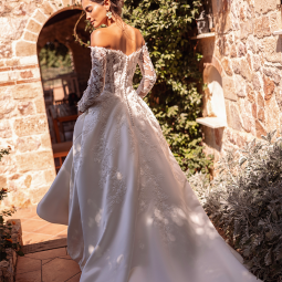 Nos robes romantiques  COSMO  Andé 8306