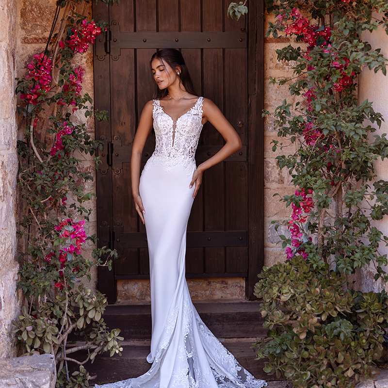 Nos robes romantiques  COSMO  Alnair 8302