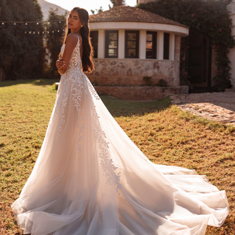 Nos robes romantiques  COSMO  Elara 8319