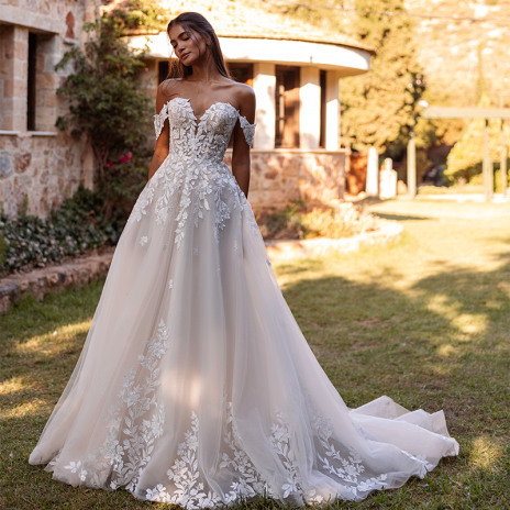 Nos robes romantiques  COSMO  Arielle 8312