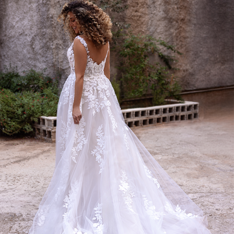 Nos robes romantiques  FLORIANNA  Auberville FL016
