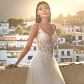 Nos robes de mariée    Flora 46033