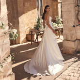 Nos robes de mariée  MODECA  Mylena