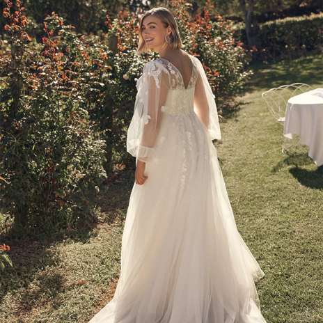 Nos robes de mariée  CURVES  Nicolette