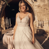 Nos robes romantiques  CURVES  Novalie